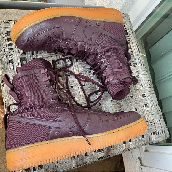 NIKE SF Air Force 1 High Deep Burgundy - Picture 5 of 8